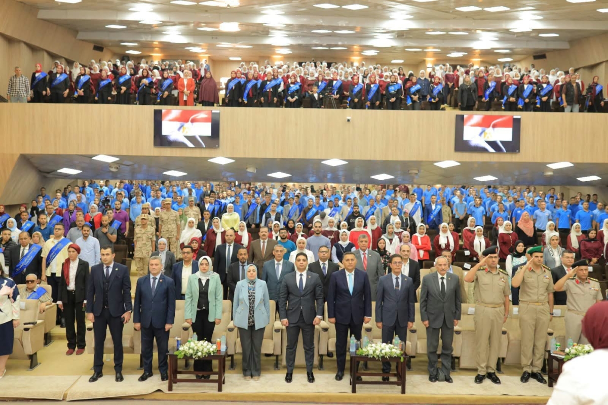 محافظ القليوبية ورئيس جامعة بنها يشهدان احتفالية "من العبور إلى الجمهورية الجديدة" بذكرى انتصارات أكتوبر